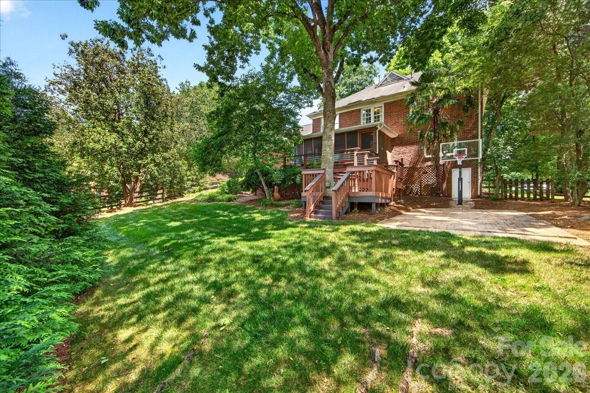 10300 Ben Franklin Court Property Photo 41