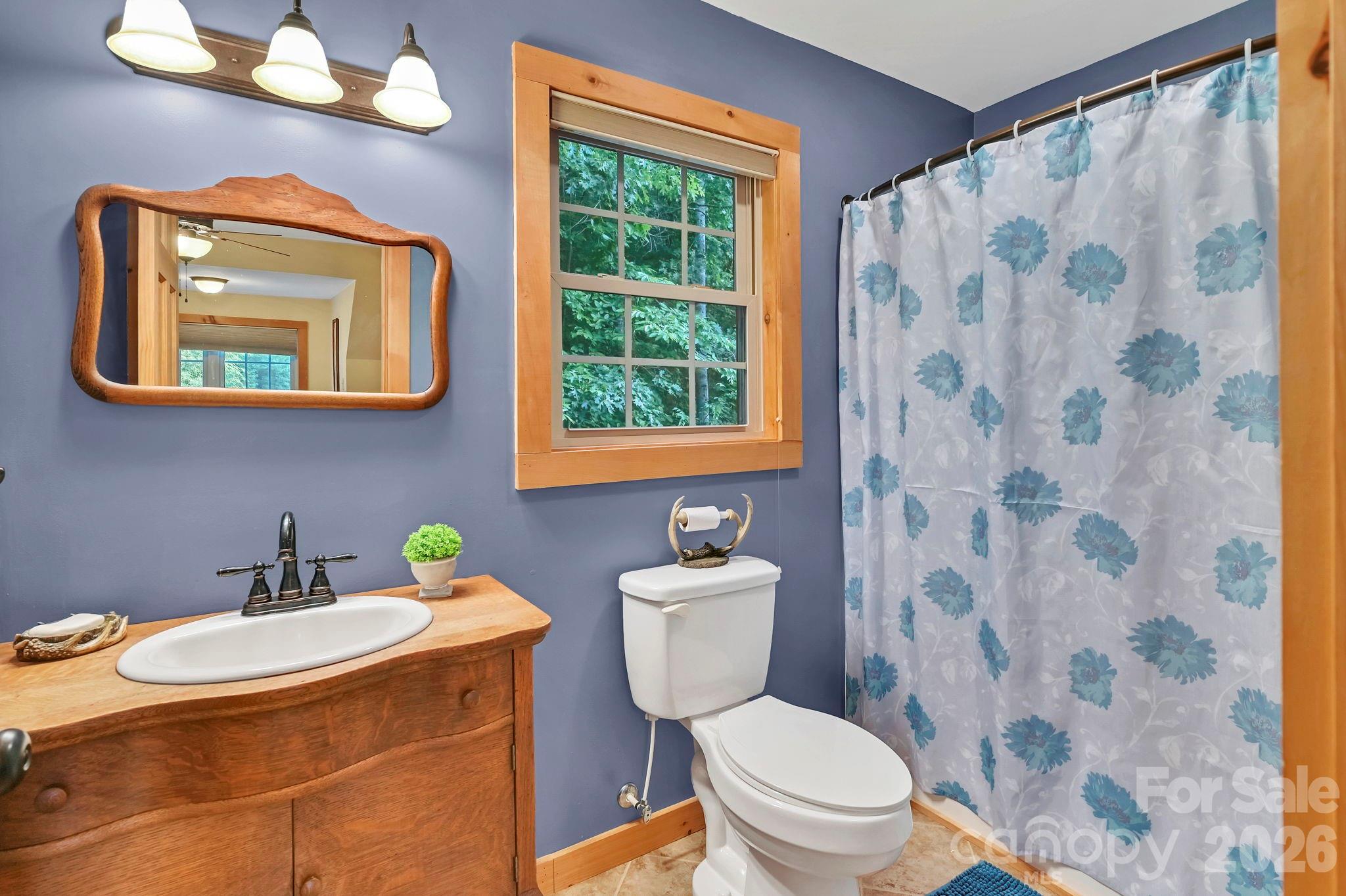 124 Small Creek Drive Property Photo 31
