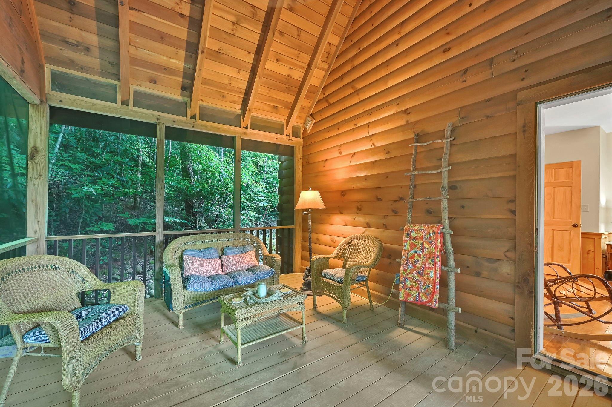 124 Small Creek Drive Property Photo 33