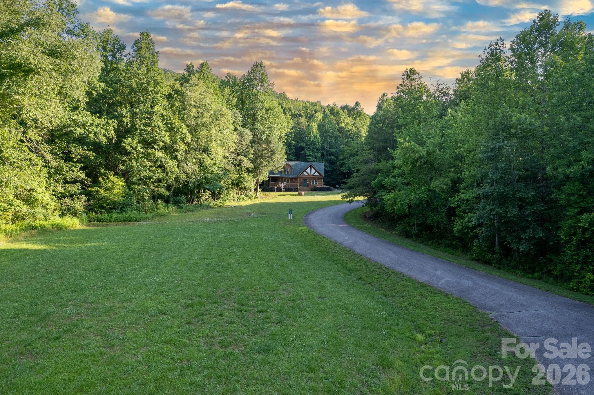 124 Small Creek Drive Property Photo 46