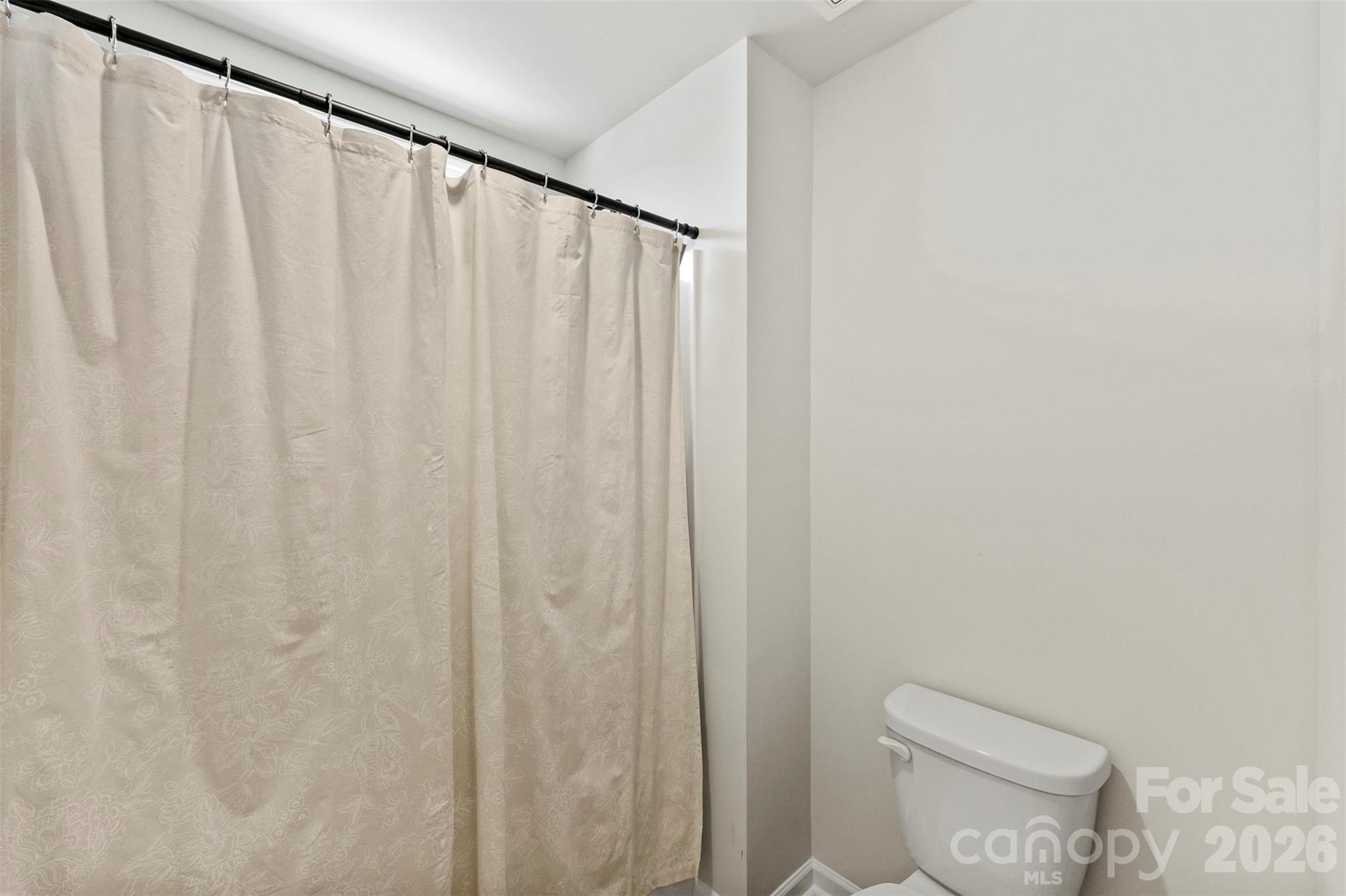 3014 Oxtail Court Property Photo 33