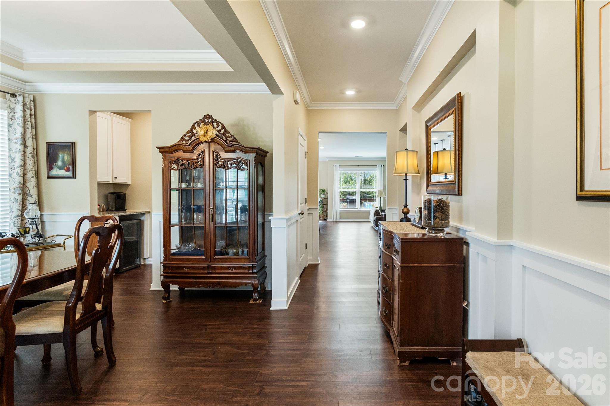 6008 Britannia Boulevard Property Photo 3