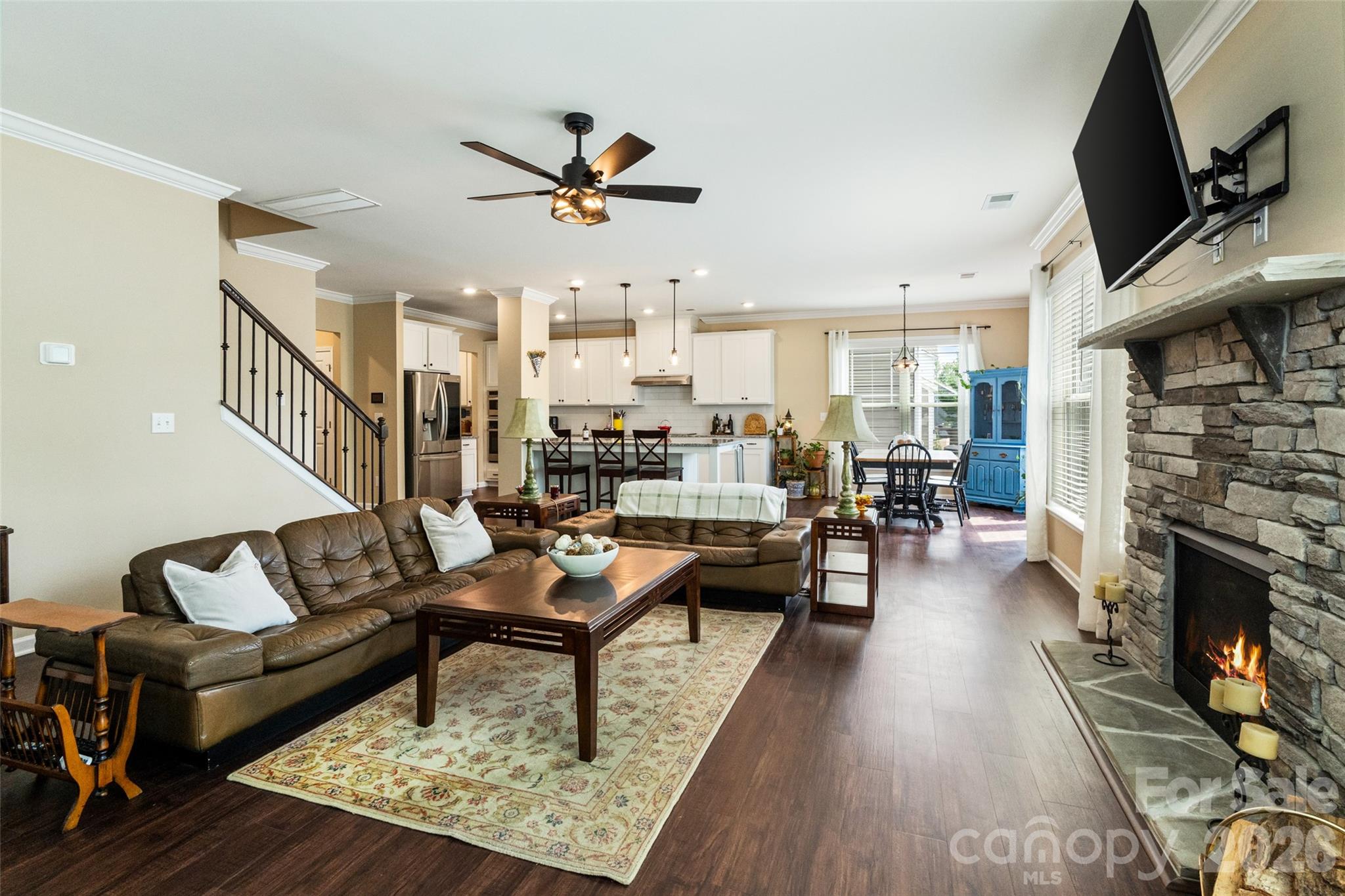 6008 Britannia Boulevard Property Photo 10