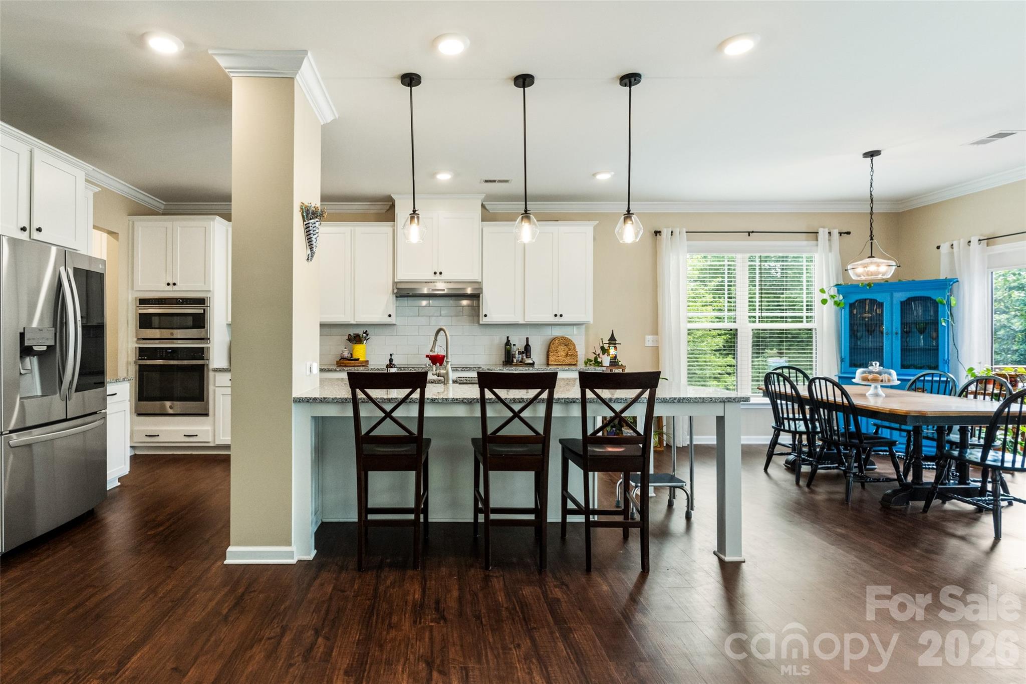 6008 Britannia Boulevard Property Photo 11