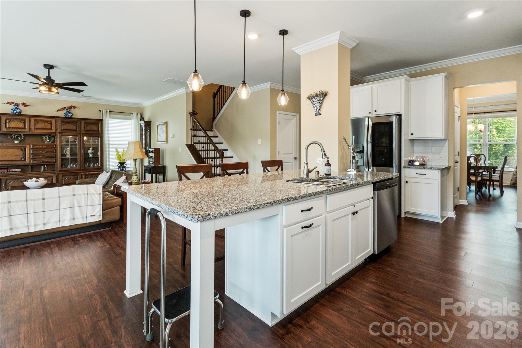 6008 Britannia Boulevard Property Photo 17