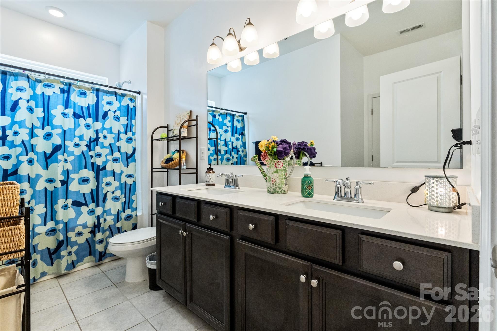 6008 Britannia Boulevard Property Photo 32