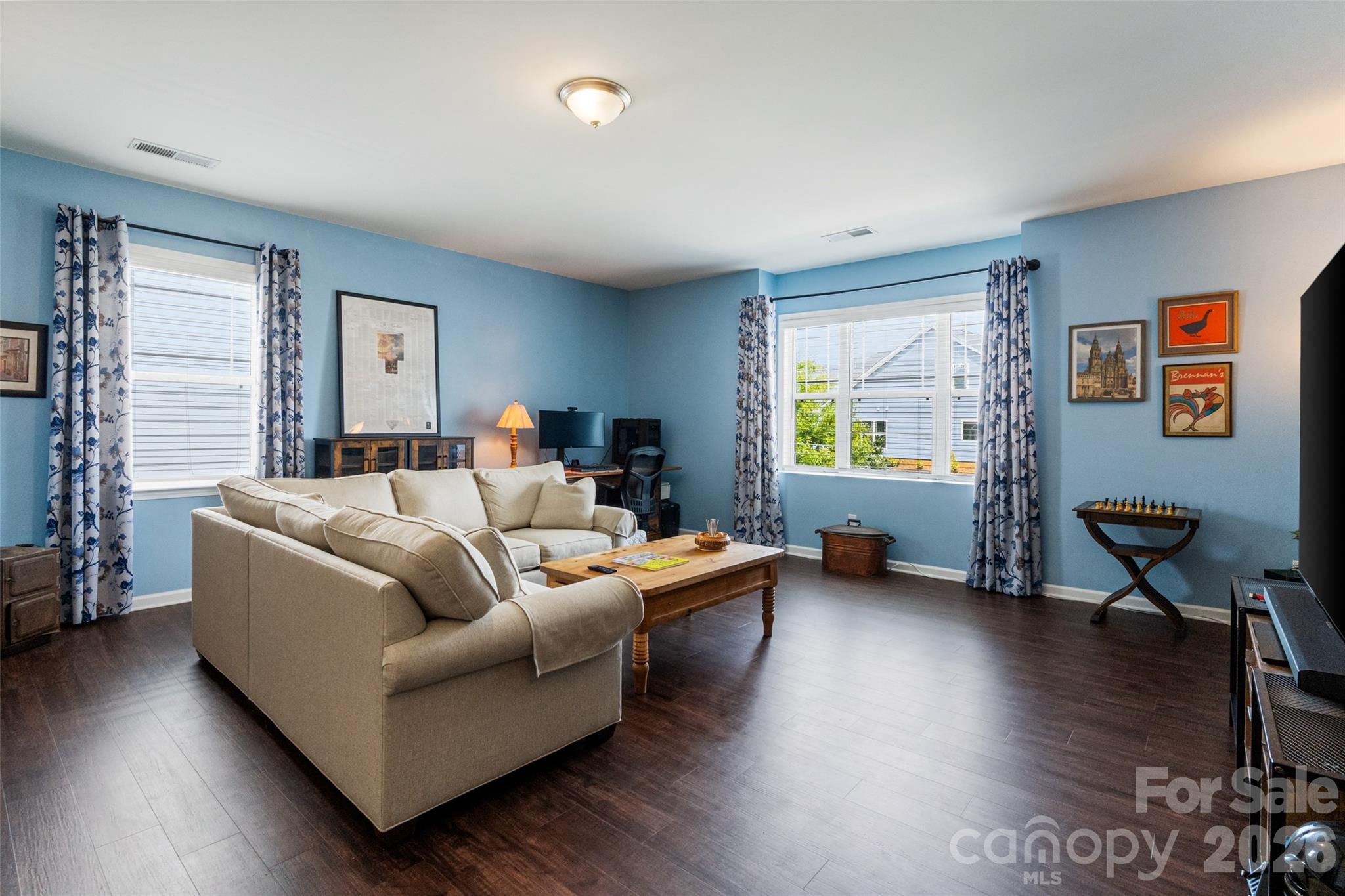 6008 Britannia Boulevard Property Photo 36