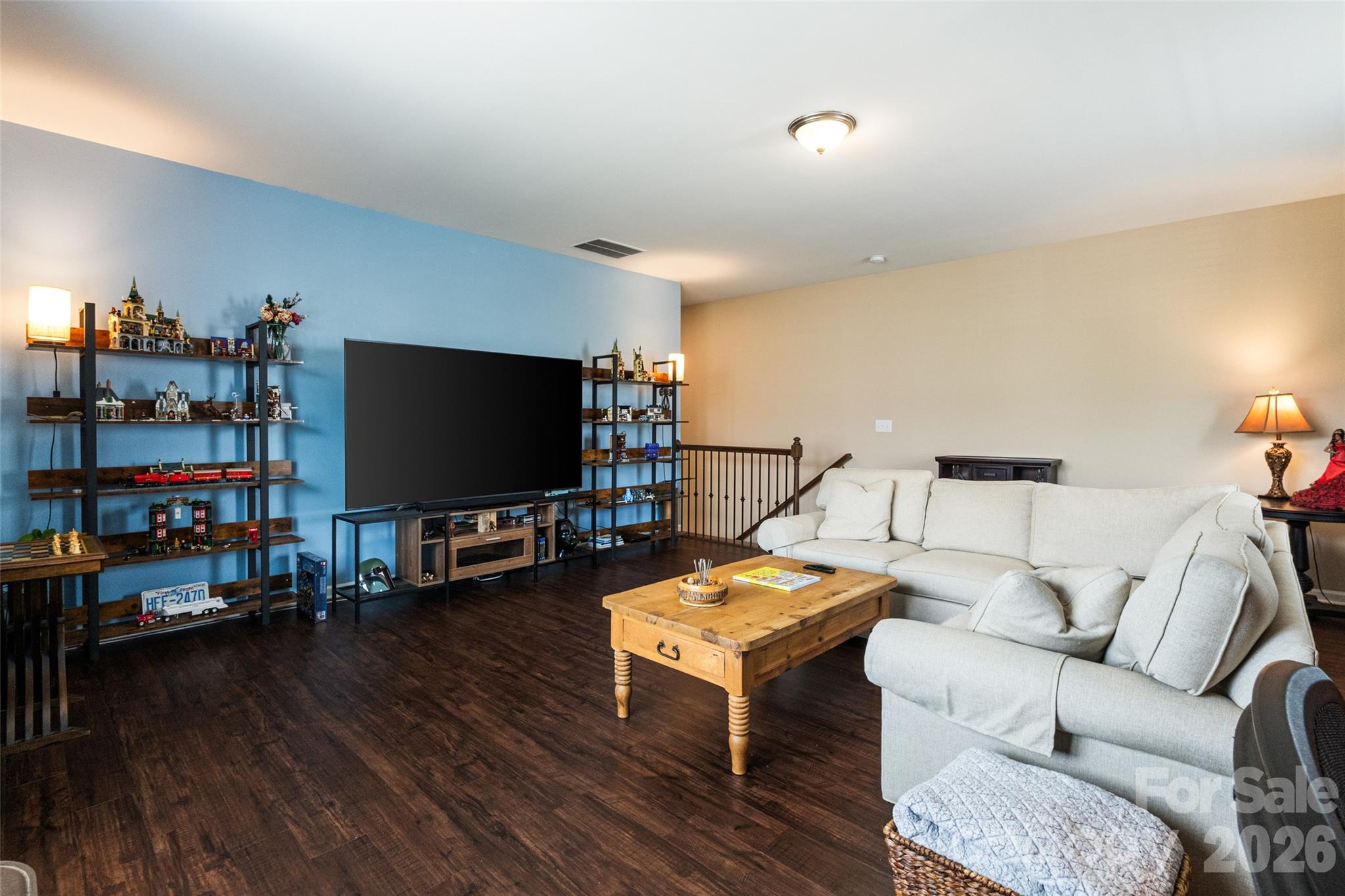 6008 Britannia Boulevard Property Photo 38