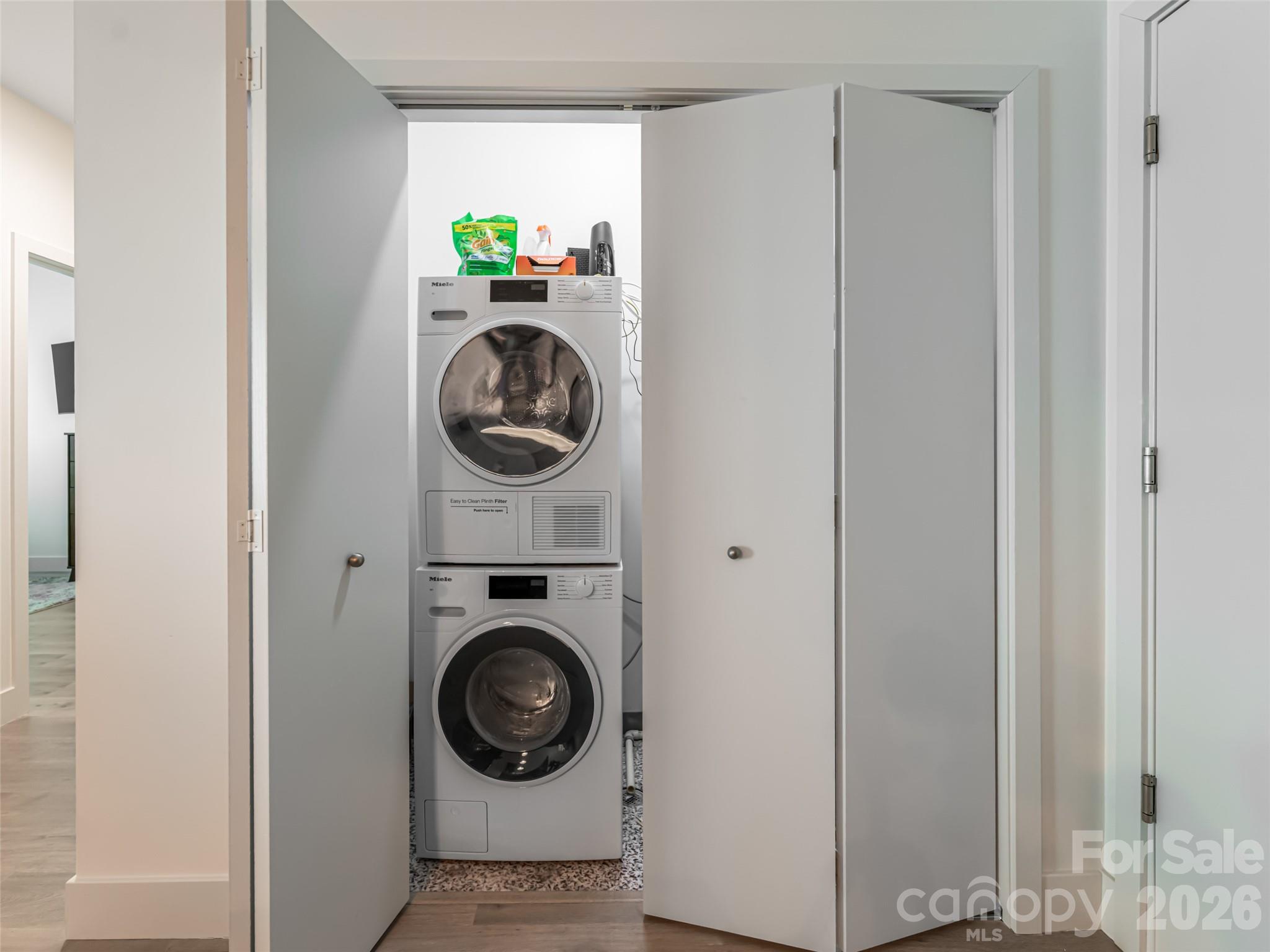 68 Craven Street 203 Property Photo 23