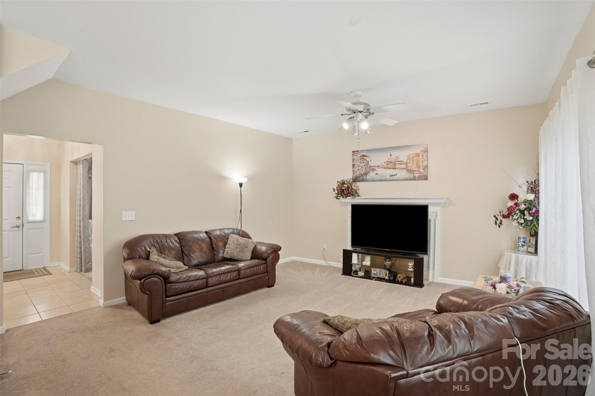 5619 Hedgecrest Place Property Photo 9