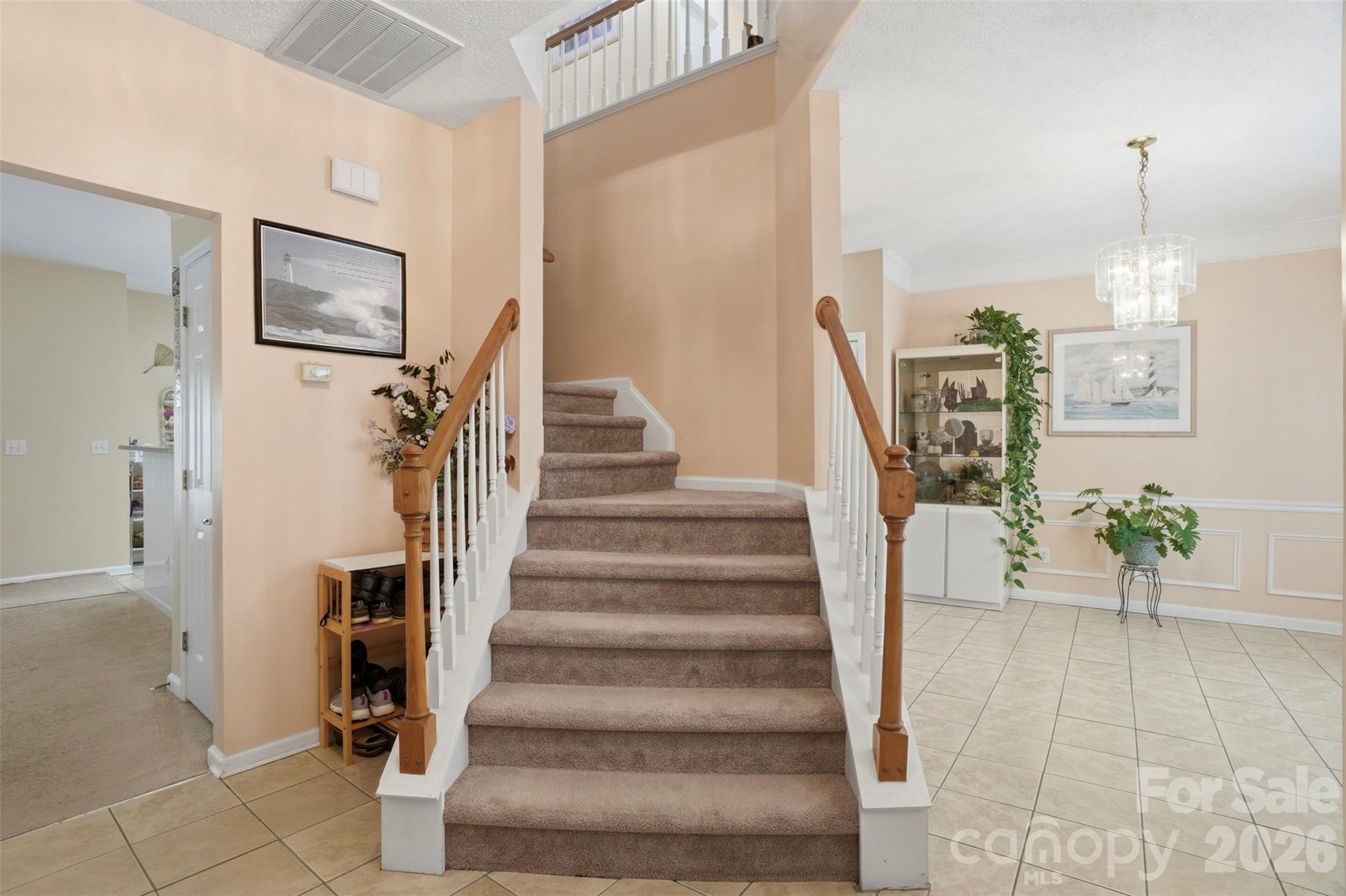 5619 Hedgecrest Place Property Photo 17
