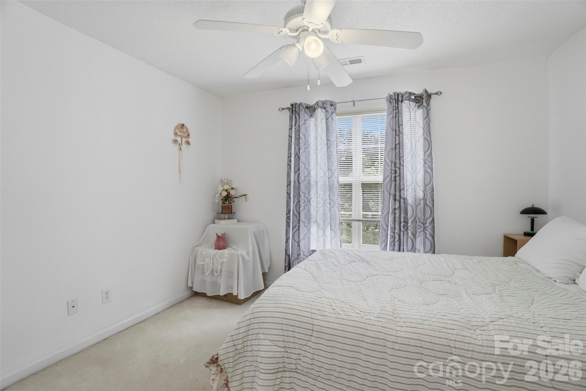 5619 Hedgecrest Place Property Photo 24