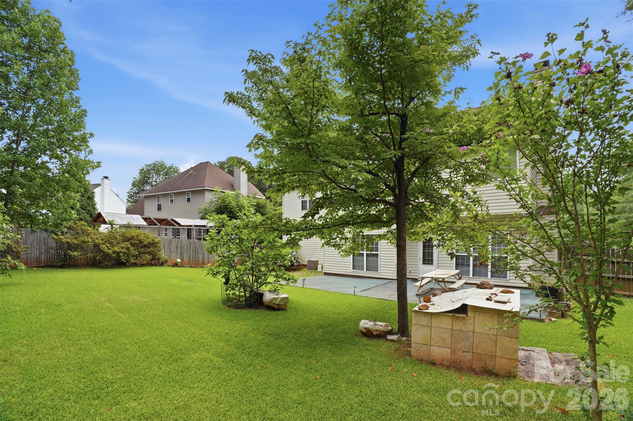 5619 Hedgecrest Place Property Photo 35