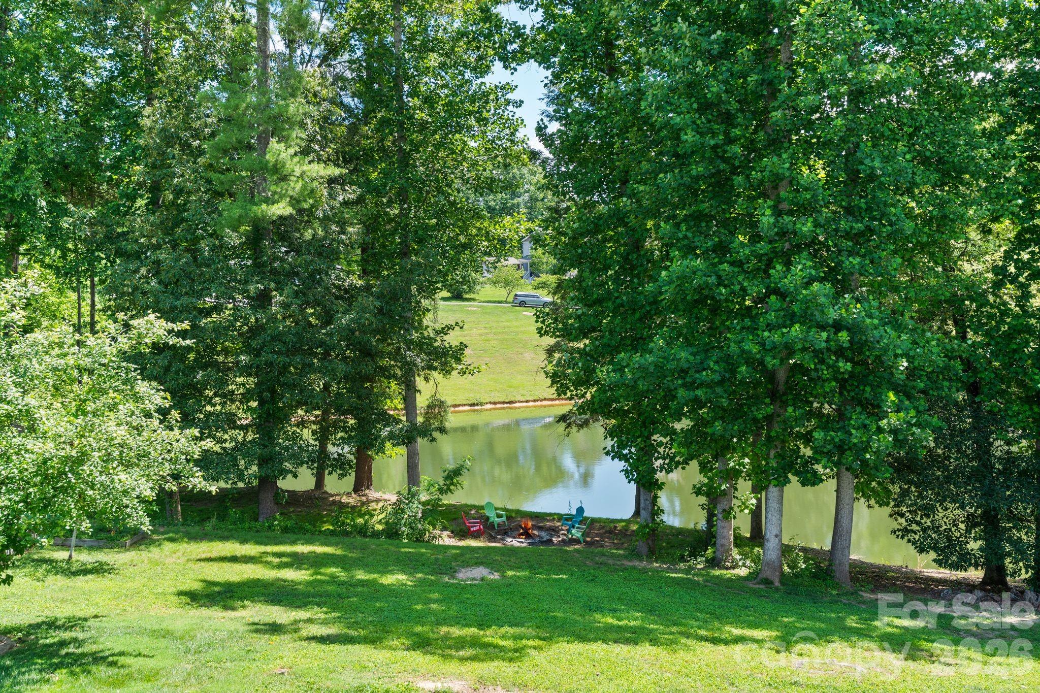 36 Copper Mill Court Property Photo 2