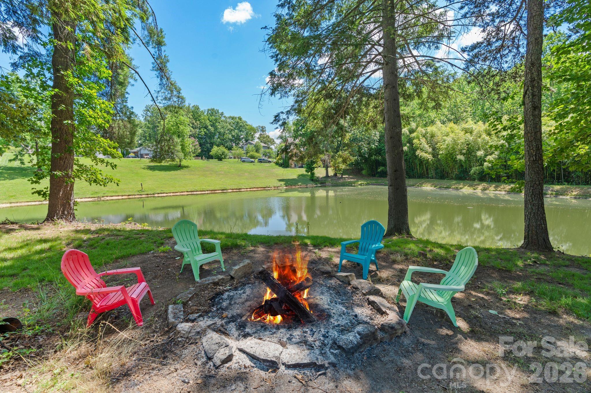 36 Copper Mill Court Property Photo 3