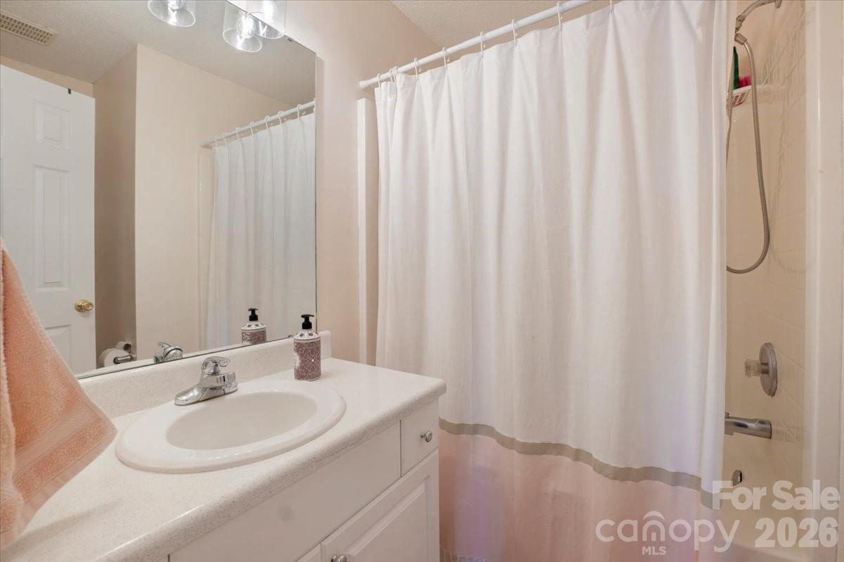 4165 Thomas Sam Drive Property Photo 16