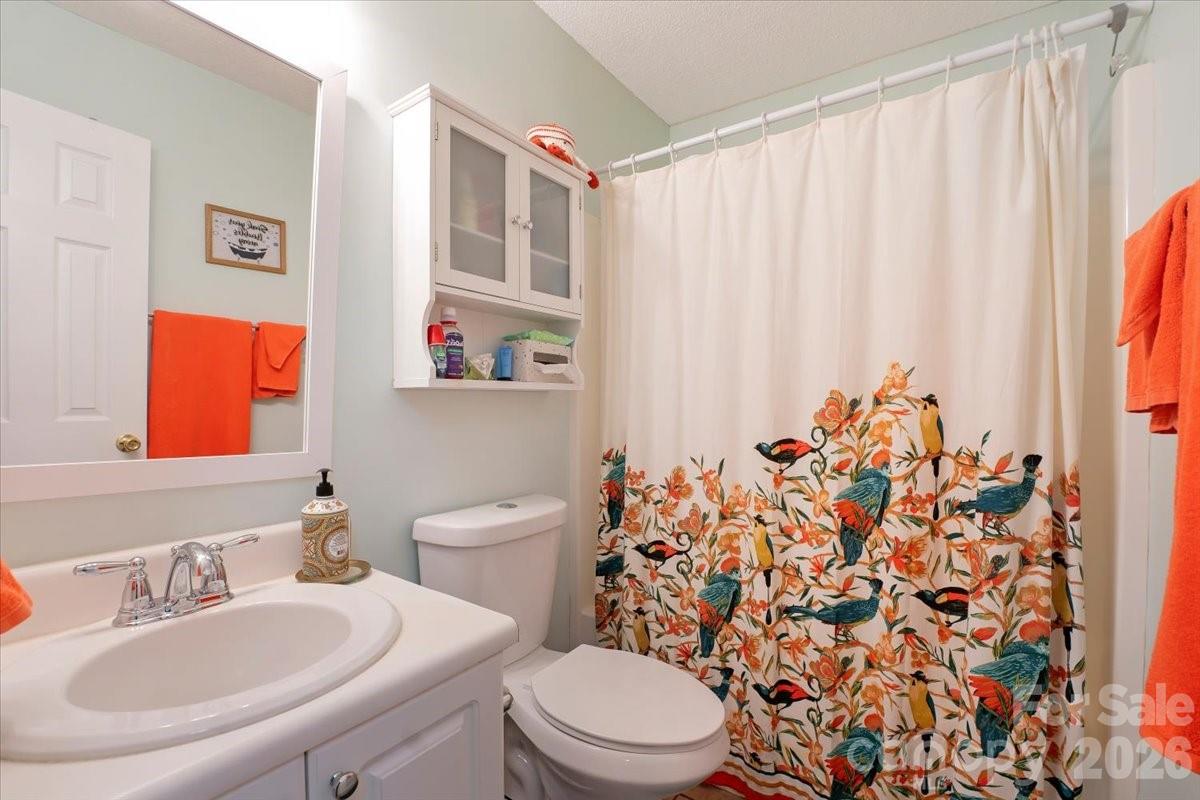 4165 Thomas Sam Drive Property Photo 17