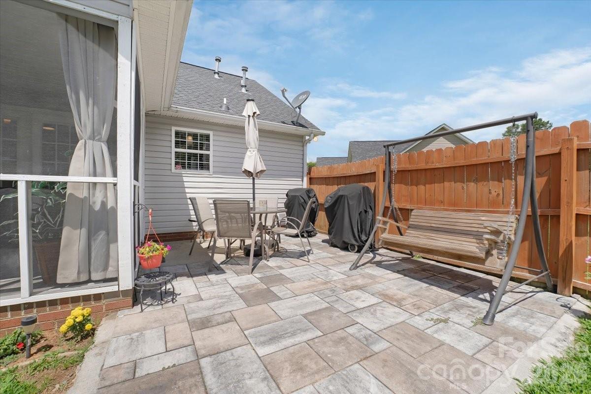 4165 Thomas Sam Drive Property Photo 22