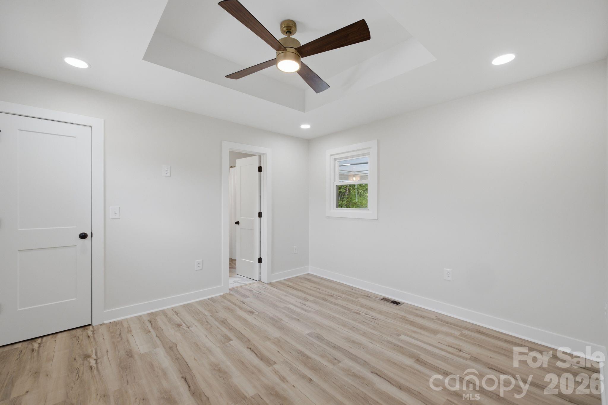 2516 Riverview Road Property Photo 11