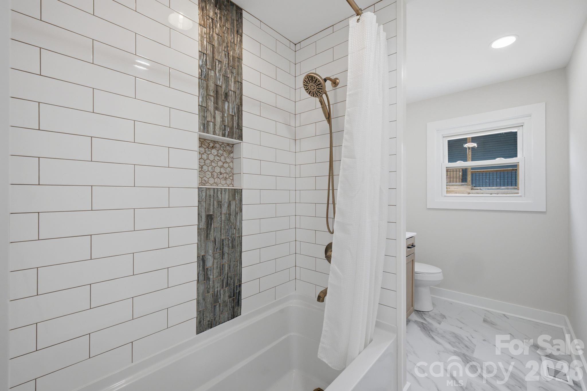 2516 Riverview Road Property Photo 17