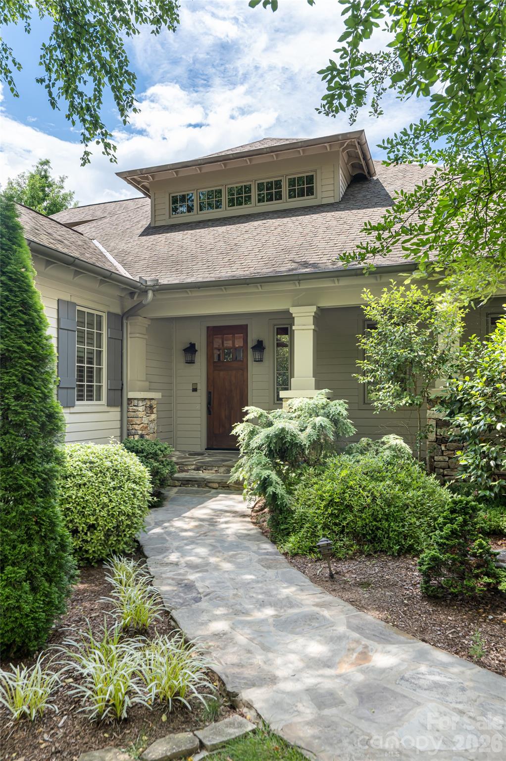 1116 Perch Fly Court Property Photo 2