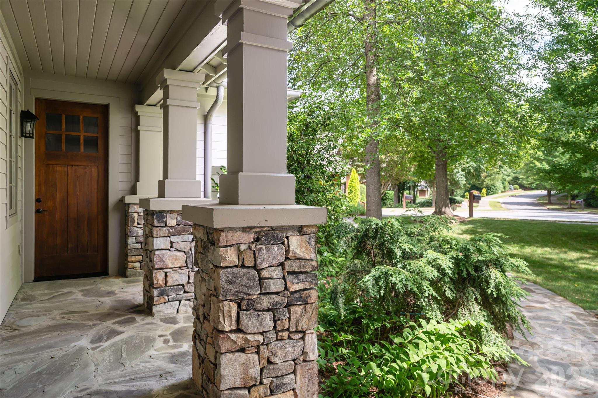1116 Perch Fly Court Property Photo 3