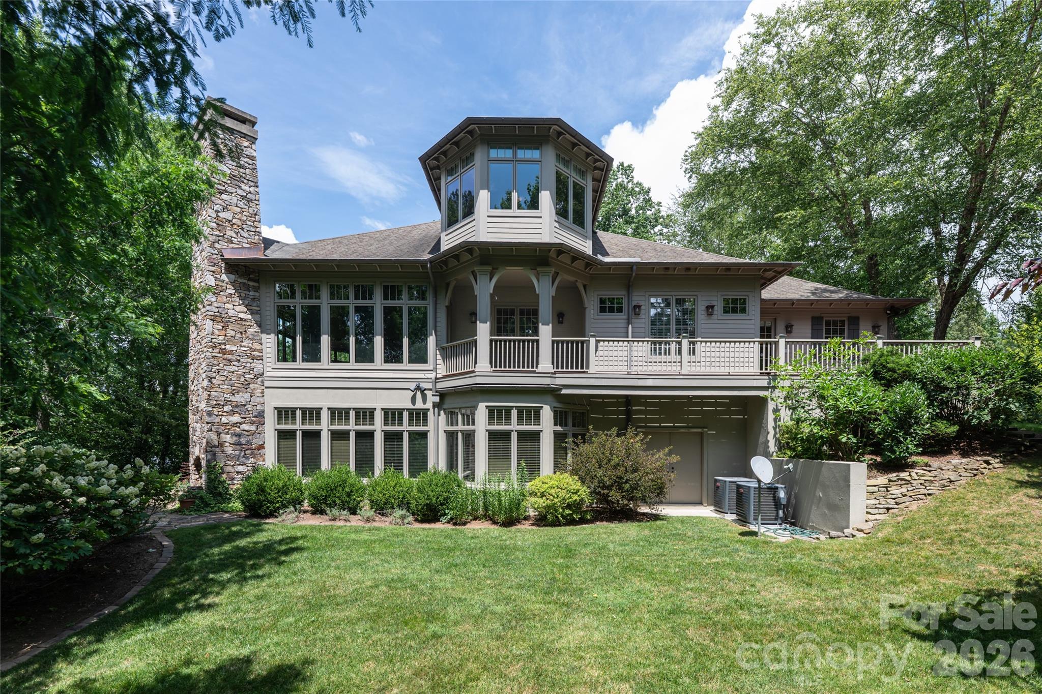 1116 Perch Fly Court Property Photo 4