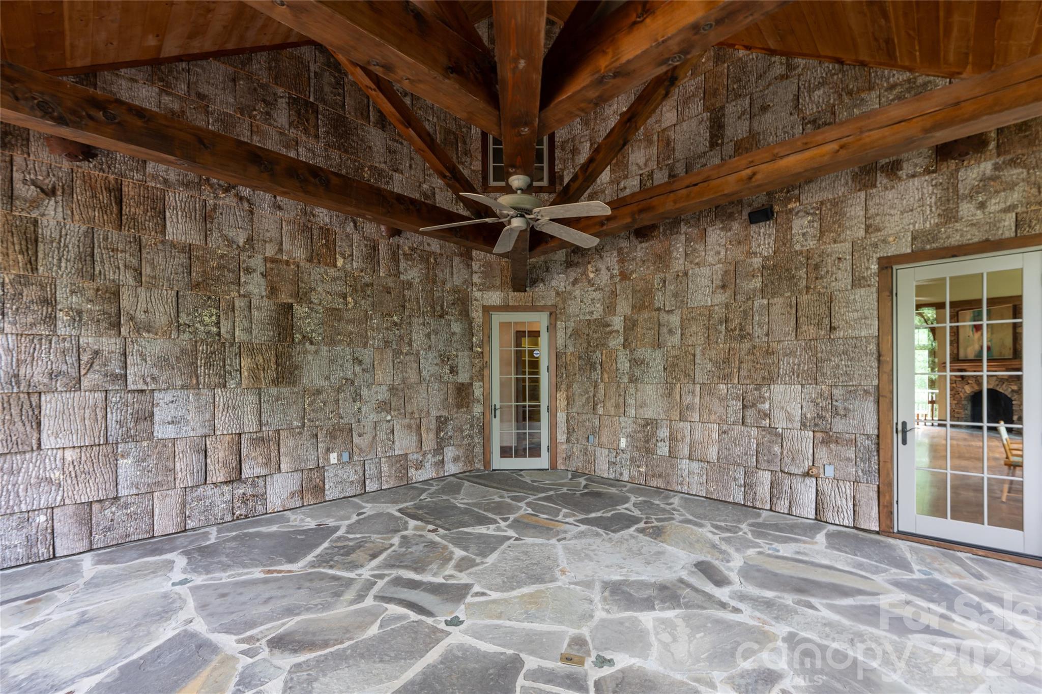 1116 Perch Fly Court Property Photo 44