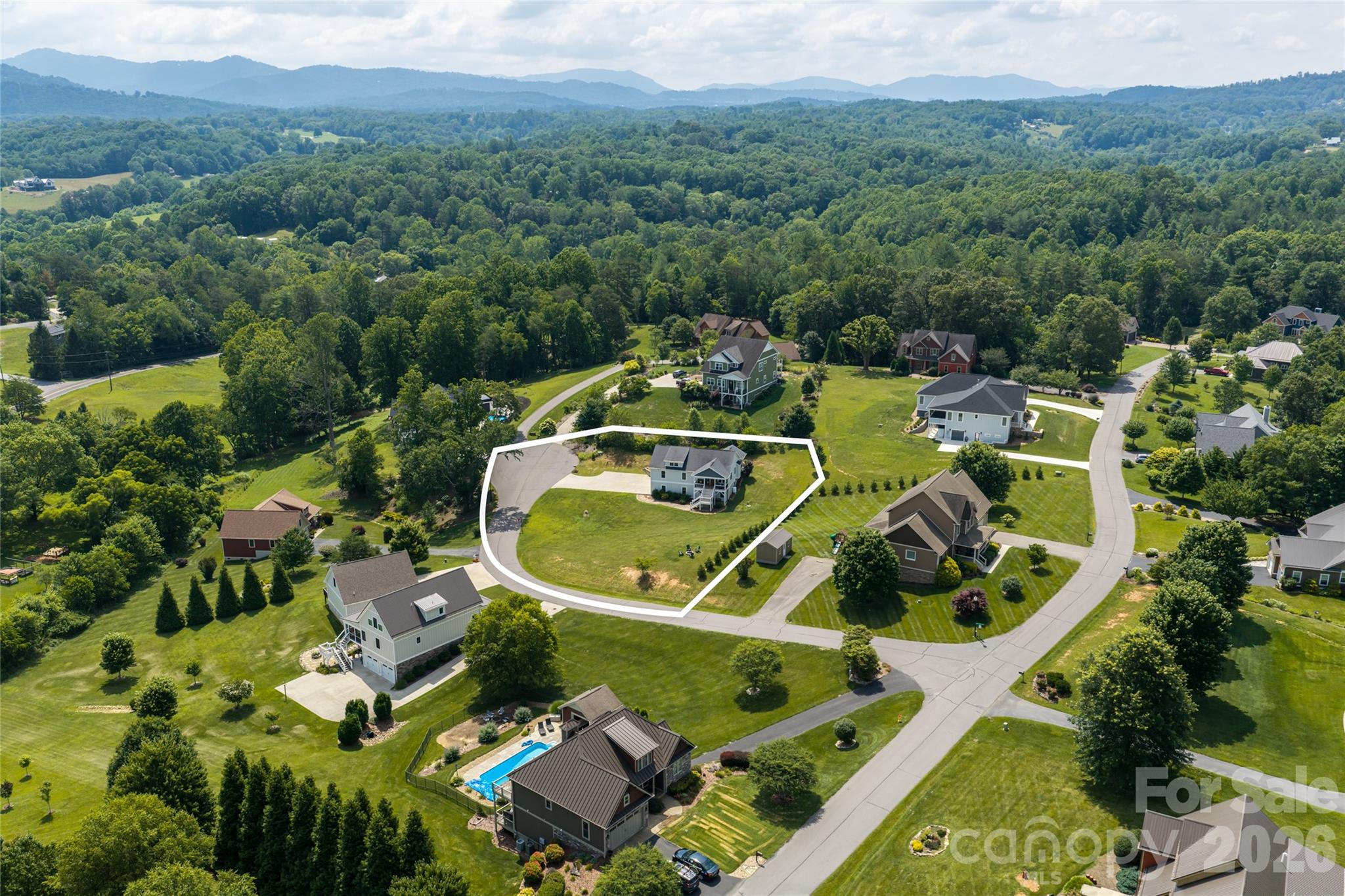 11 Ibbie Roberts Road Property Photo 2
