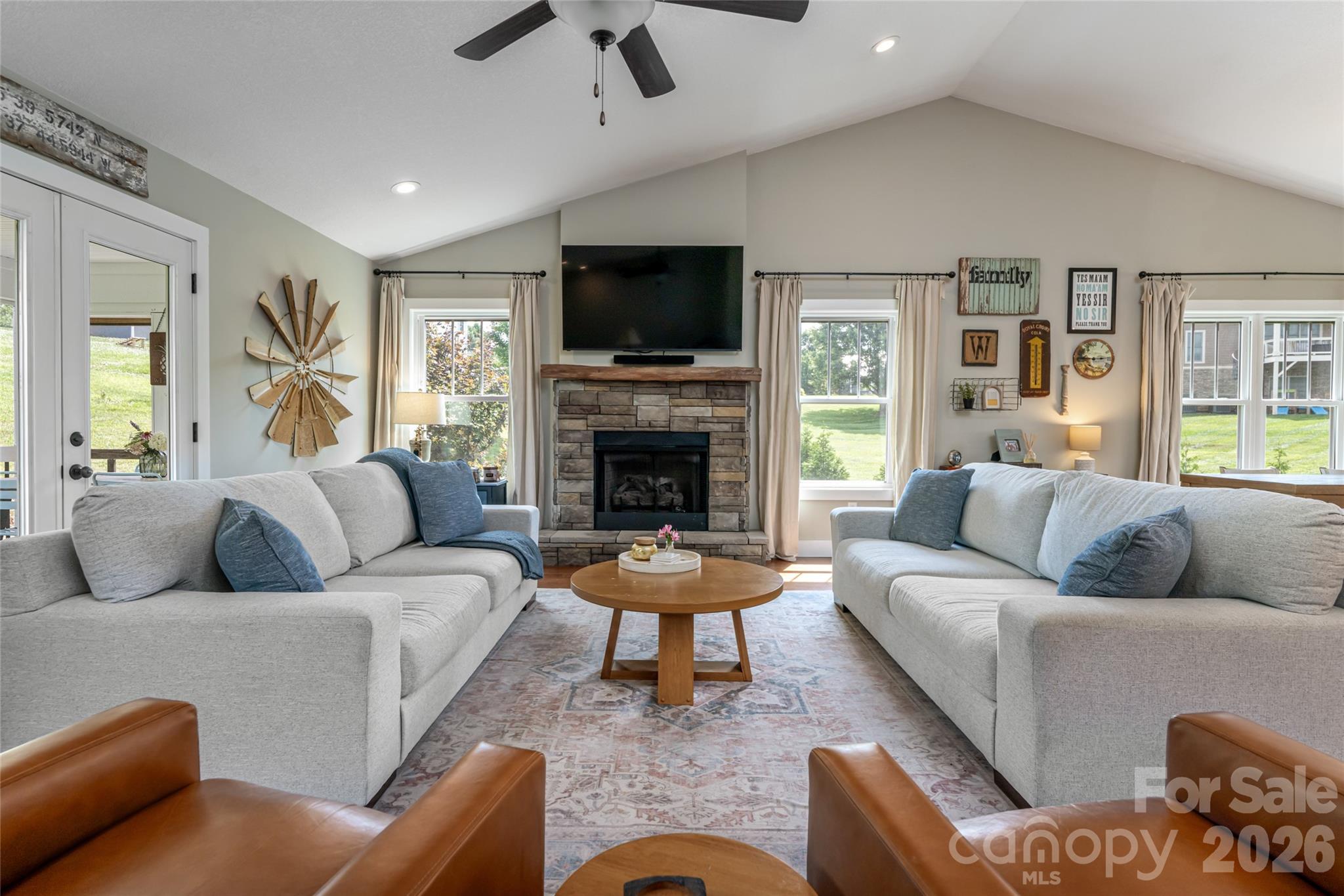 11 Ibbie Roberts Road Property Photo 3