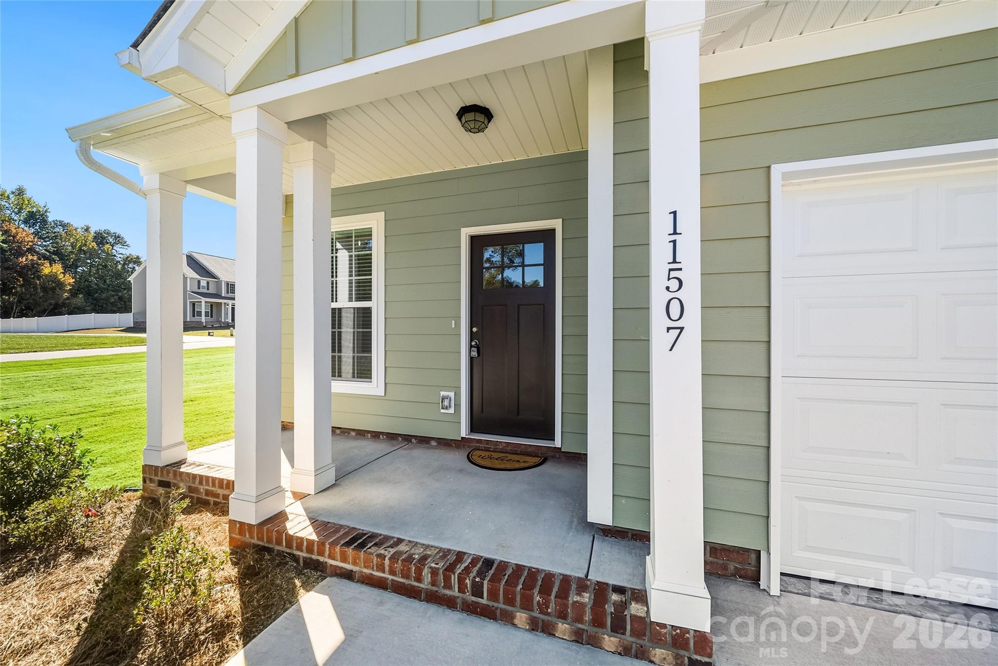 11507 Valley Oaks Lane Property Photo 5