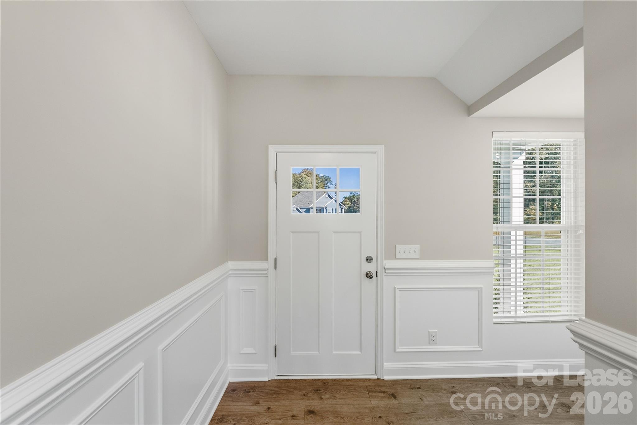 11507 Valley Oaks Lane Property Photo 6