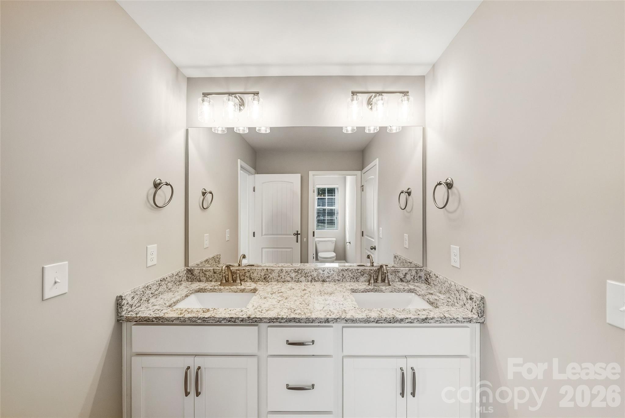 11507 Valley Oaks Lane Property Photo 28