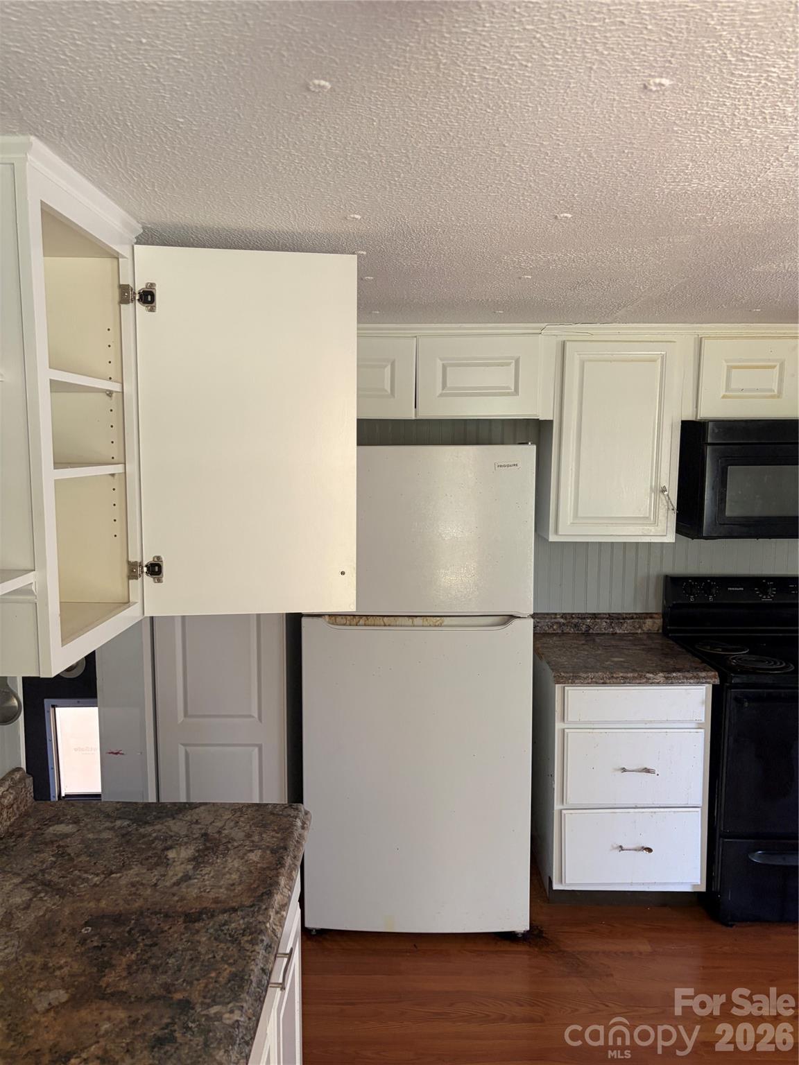 5027 Lineberger Loop Road Property Photo 9