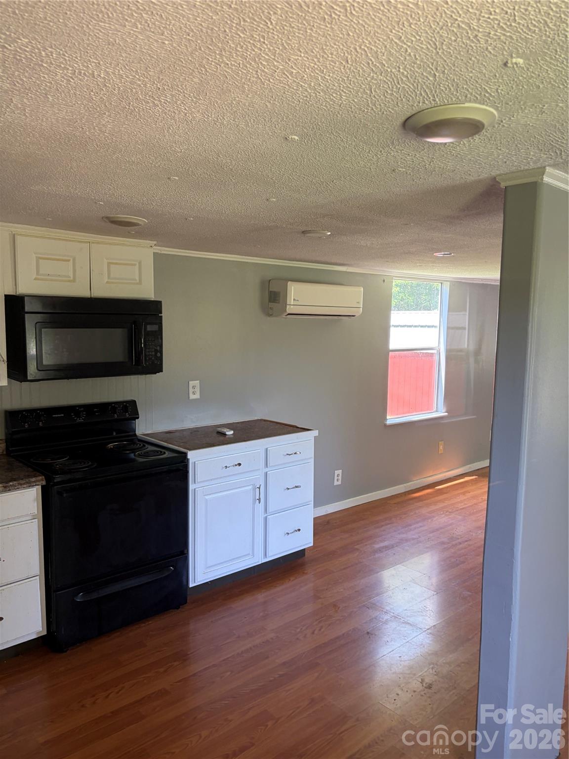 5027 Lineberger Loop Road Property Photo 10