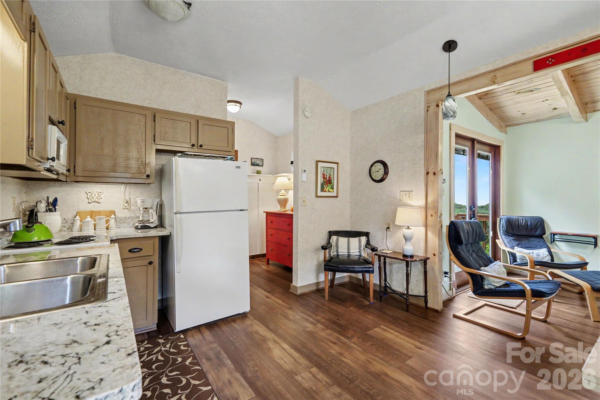 3526 Dogwood Lane Property Photo 16