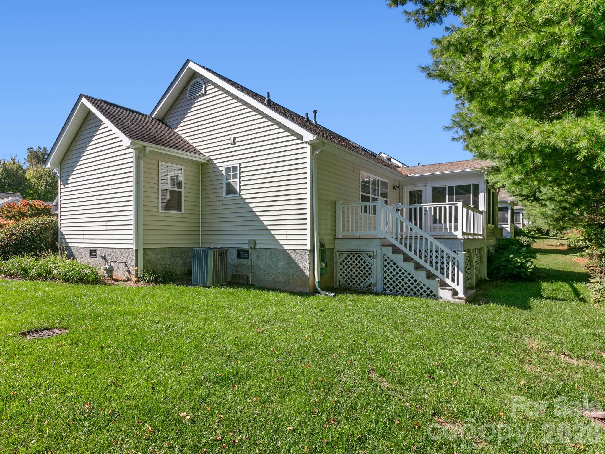 286 Charlestown Drive Property Photo 29