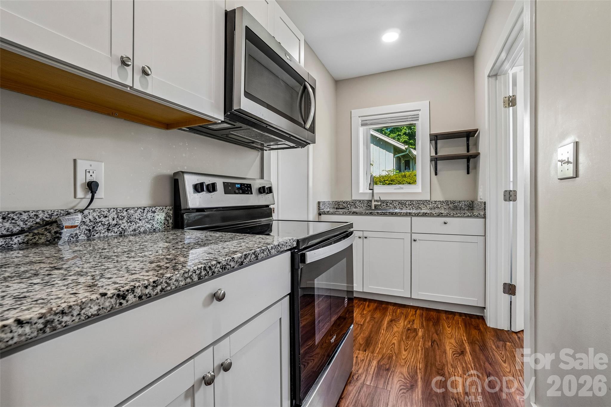161 Melrose Avenue 5 Property Photo 12