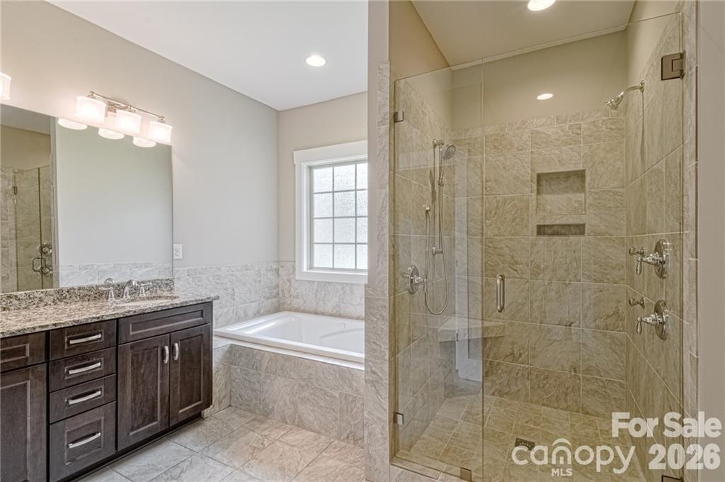 10136 Fairlea Drive Property Photo 13
