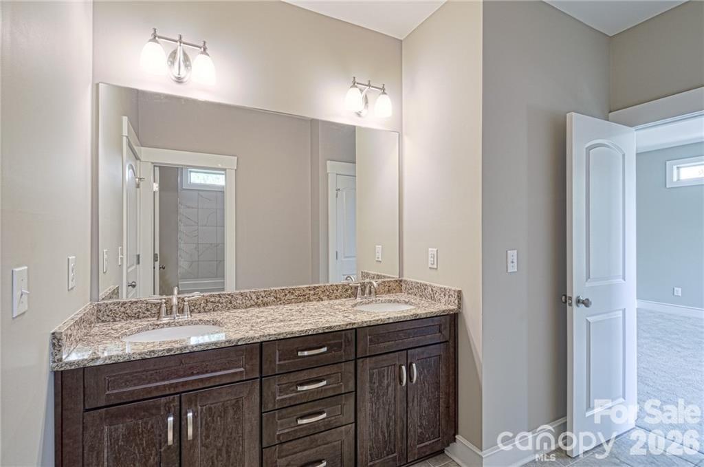 10136 Fairlea Drive Property Photo 19
