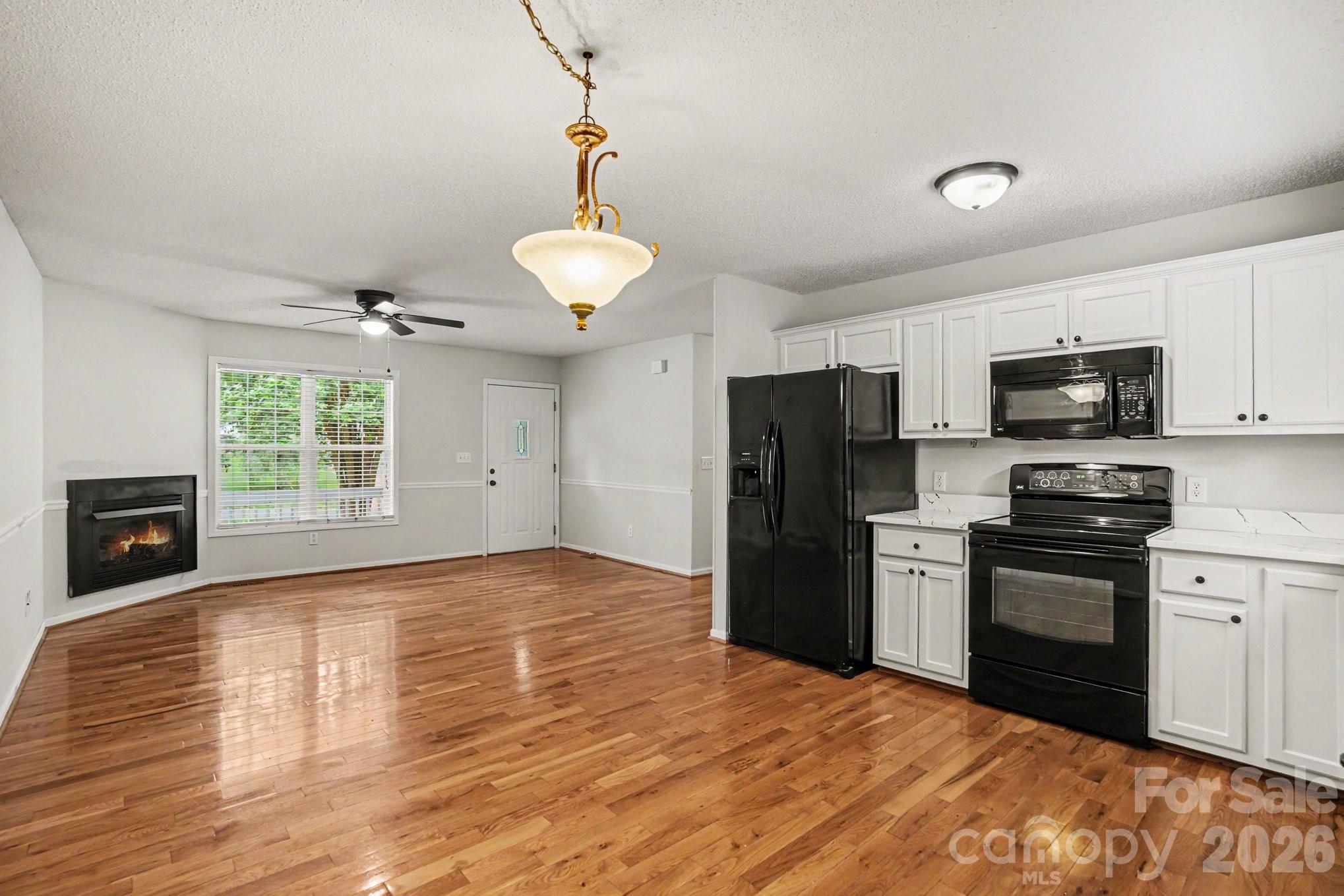 2466 Wilderness Lane Property Photo 8