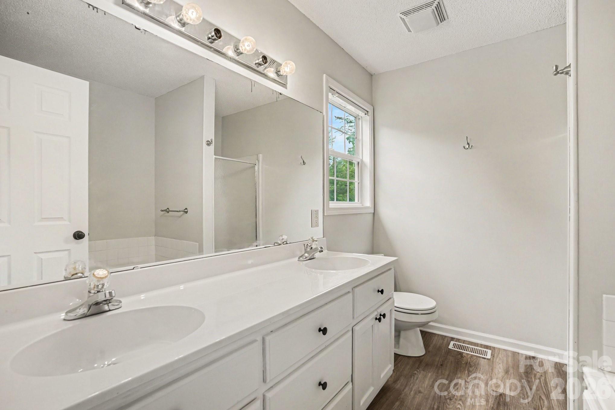 2466 Wilderness Lane Property Photo 15