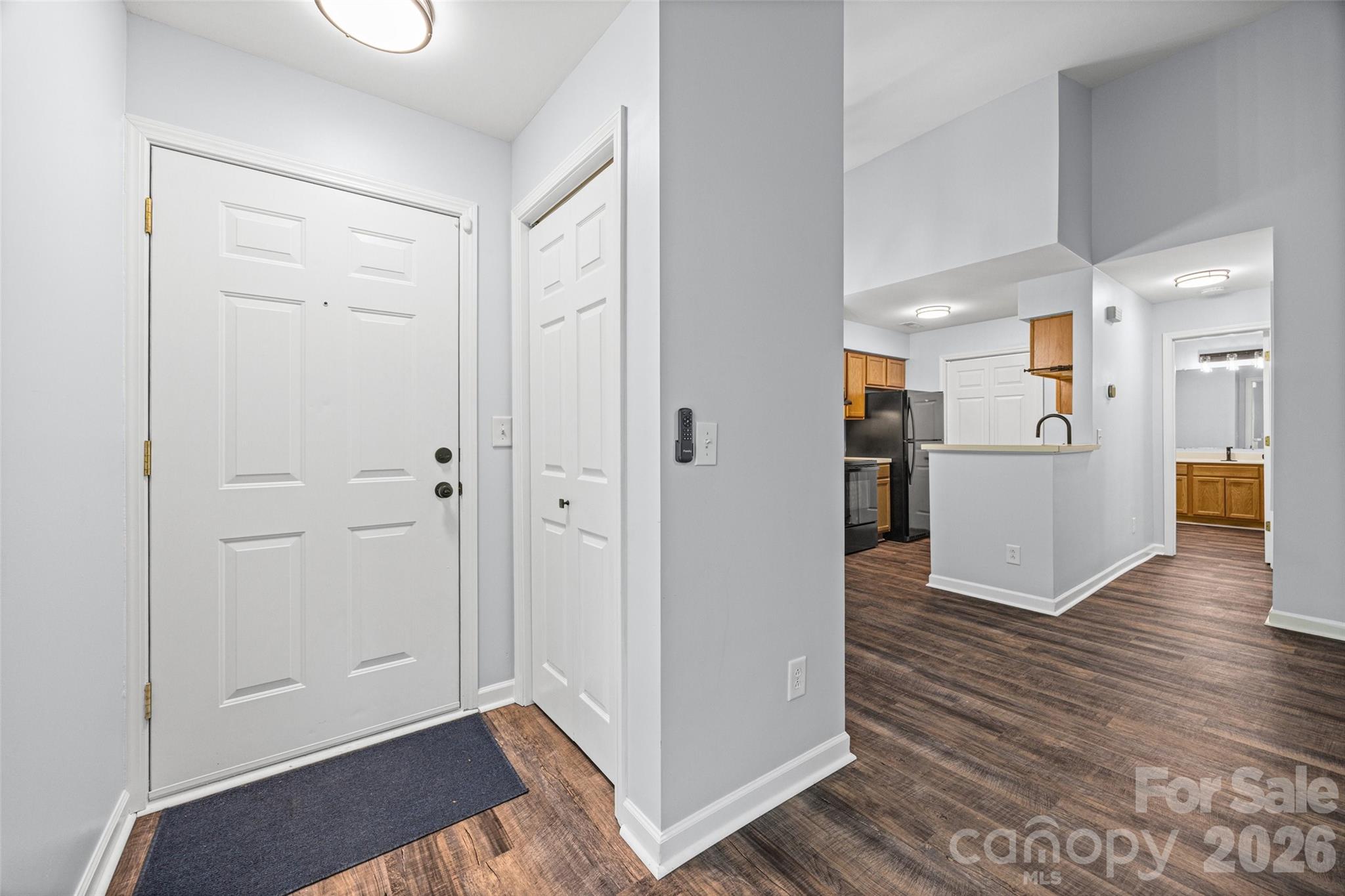 8119 Tremaine Court Unit E Property Photo 1