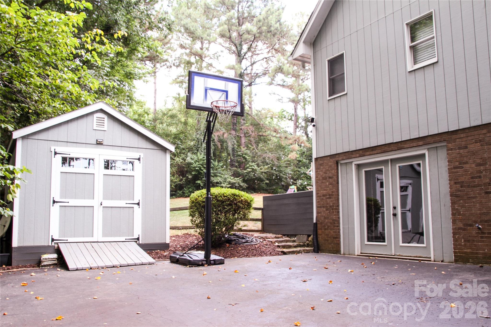 7947 Lakeview Drive Property Photo 31
