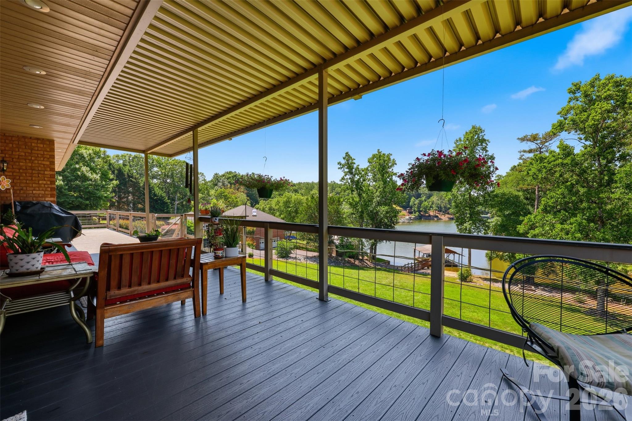 495 Windsor Drive Property Photo 18