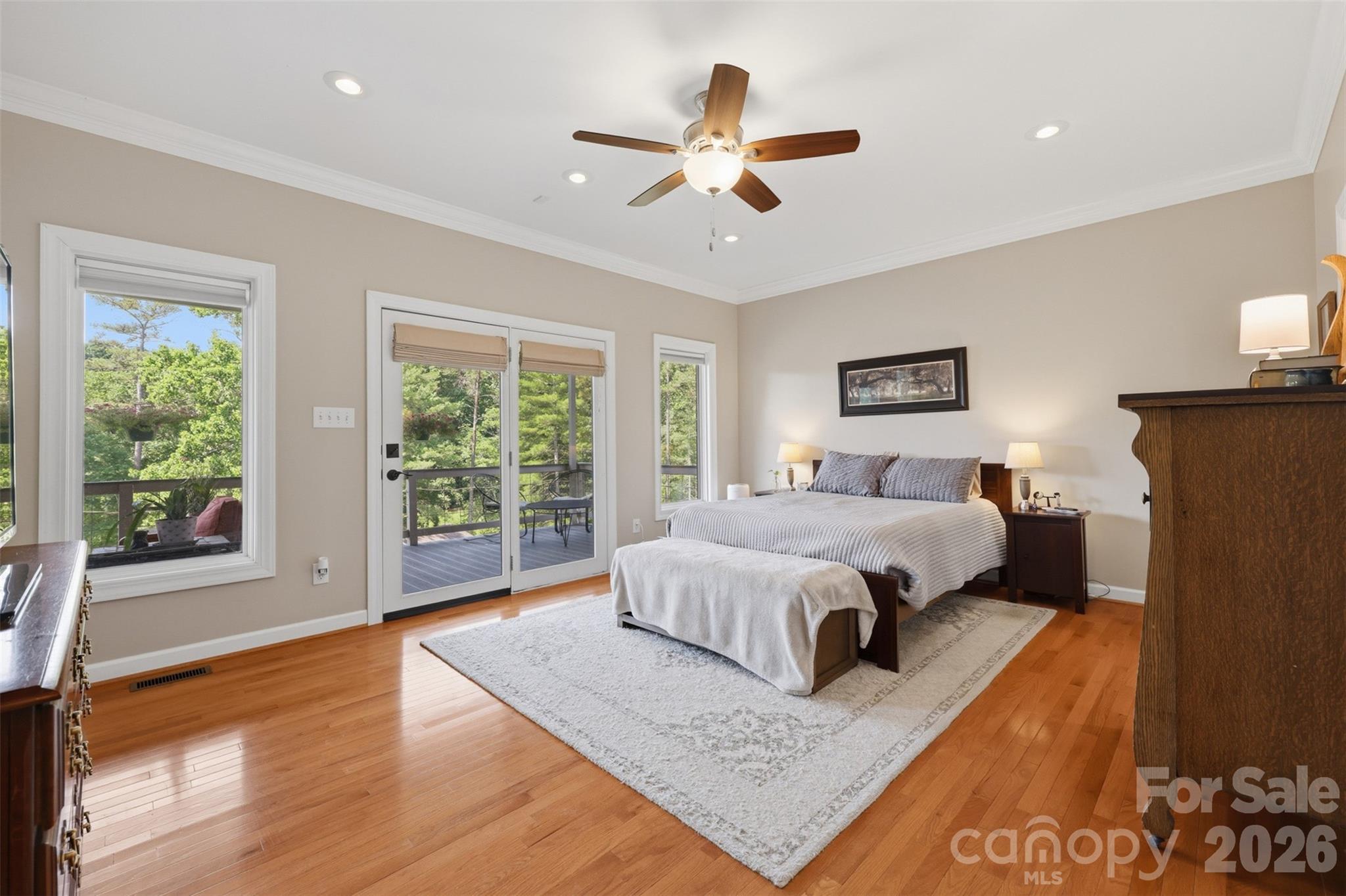 495 Windsor Drive Property Photo 28