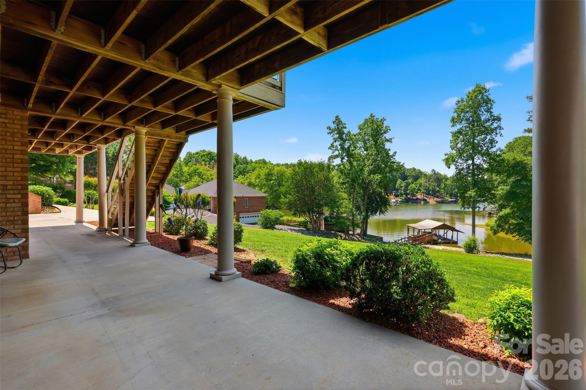 495 Windsor Drive Property Photo 38