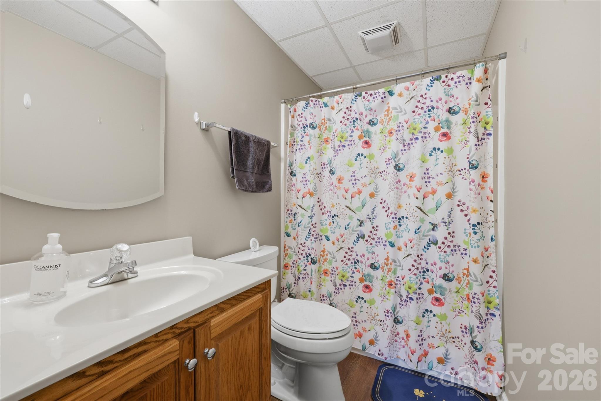 495 Windsor Drive Property Photo 41