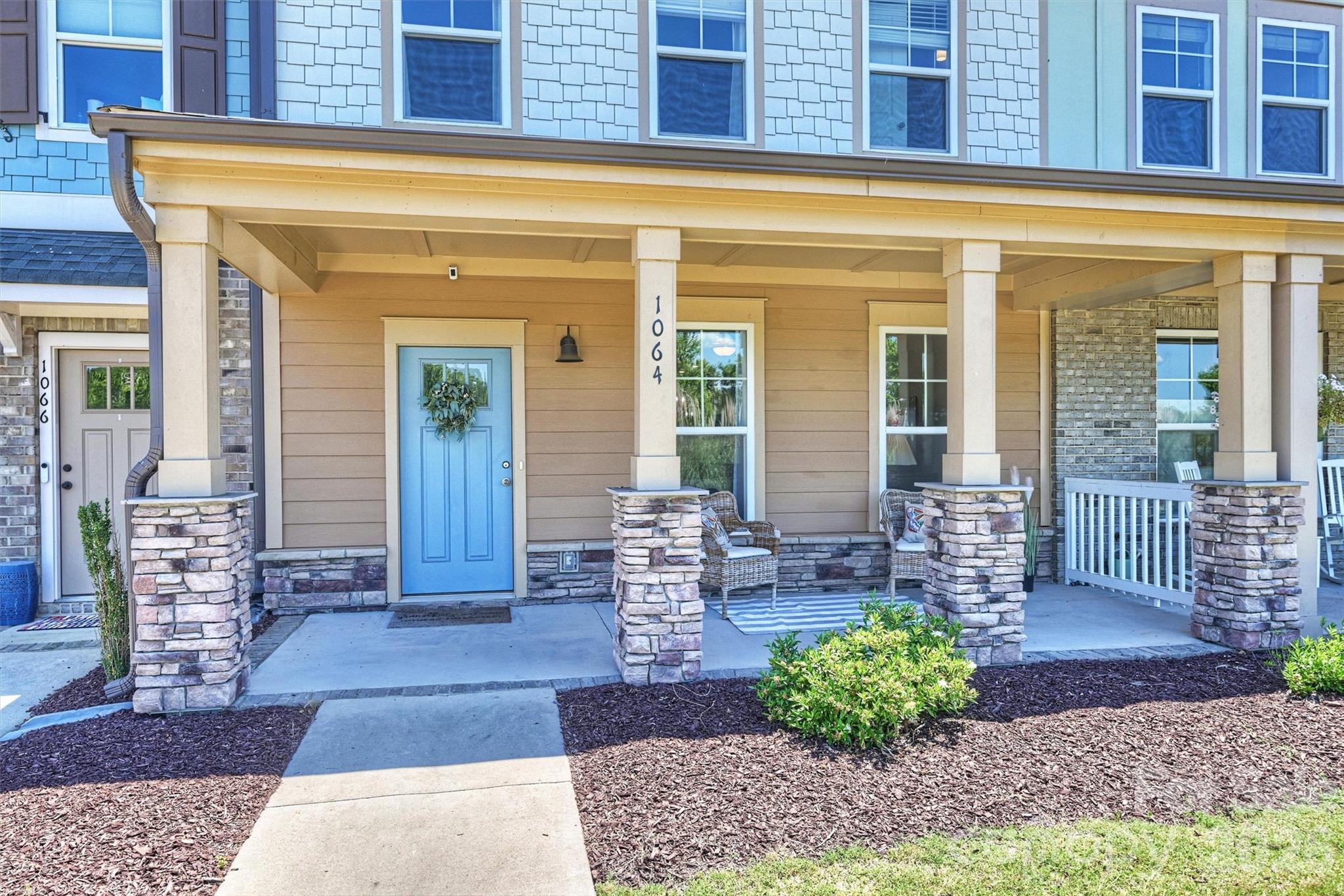 1064 Riverwalk Parkway Property Photo 3