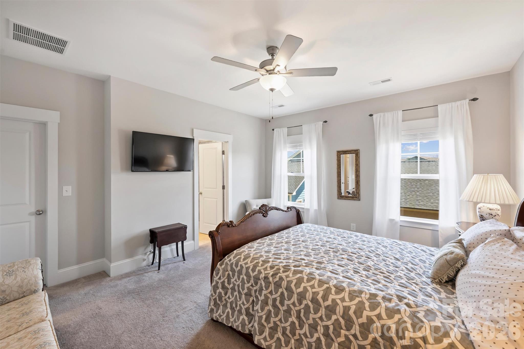 1064 Riverwalk Parkway Property Photo 20